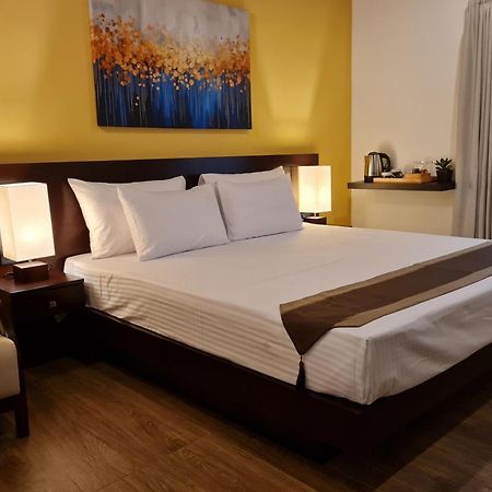 City Oasis 66 Negombo Esterno foto